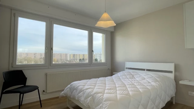 Chambre Metz après rénovation par Pierre Rénovation Bâtiment